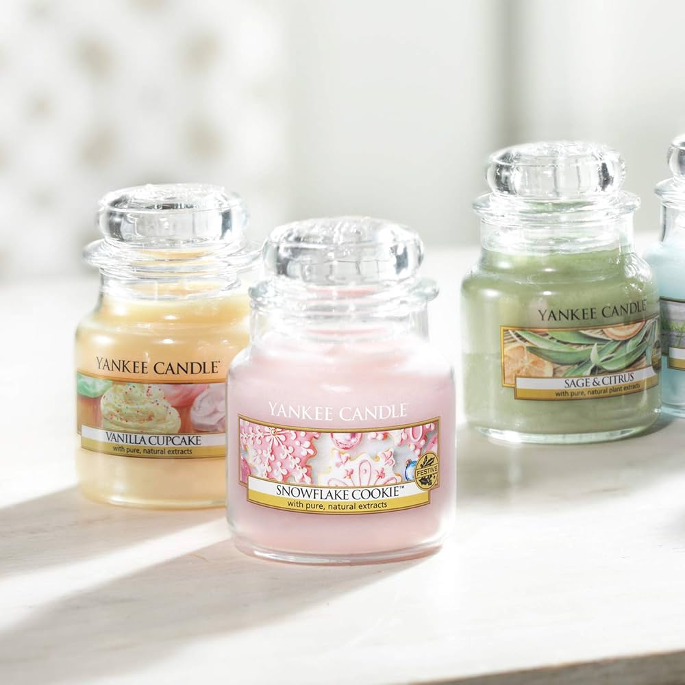 A Wax Studio Cookie Small Jar Candle (T2CRJ7, 80gm)