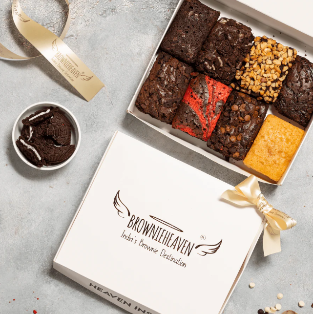 Indulgence Box (Classic Oreo Red Velvet White Chocolate Roasted Nuts Triple Chocolate Triple Chocolate)